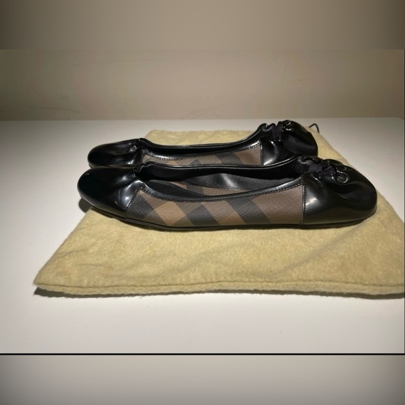 Authentic Burberry Ballerina Flats - Picture 7 of 10